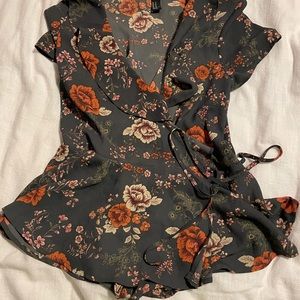 Floral tie waist blouse